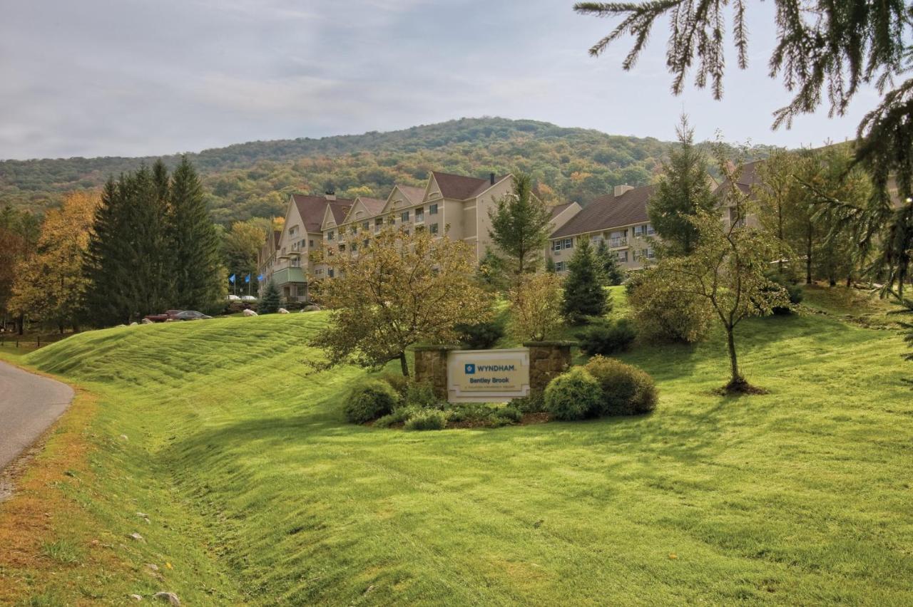 Club Wyndham Bentley Brook Hotel Hancock Exterior photo